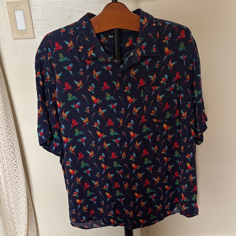 Mix & NY Navy Blue Short-Sleeve Button-Down with Colorful Parrot Print Soft XXL